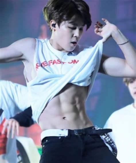 Fotos de BTS sin camisa que dejaron a ARMY sin。